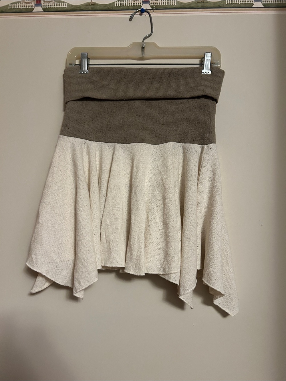 ZARA Two-Tone Taupe and Cream Flared Knit Skirt Size Small  NWT
